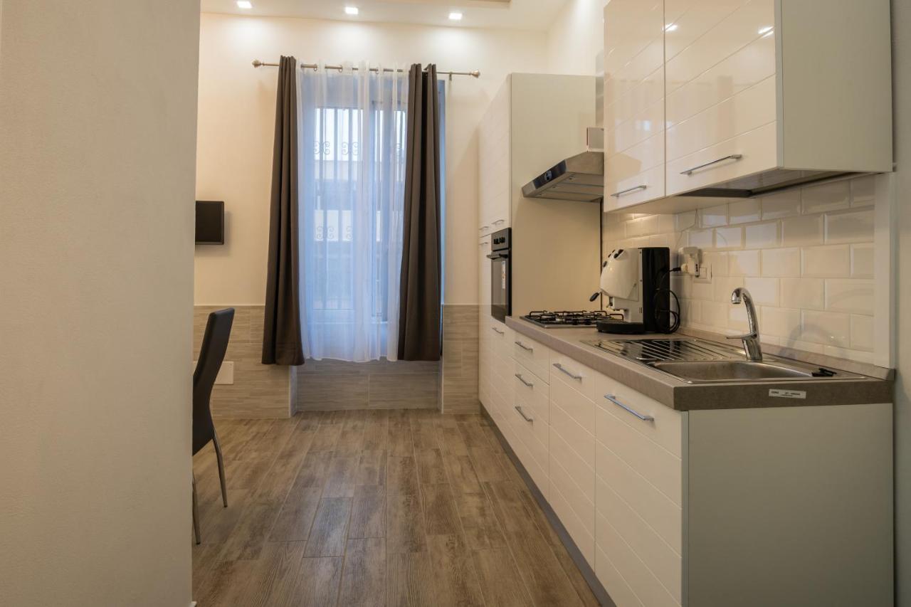 Ilioneo Apartments Napoli Exterior foto